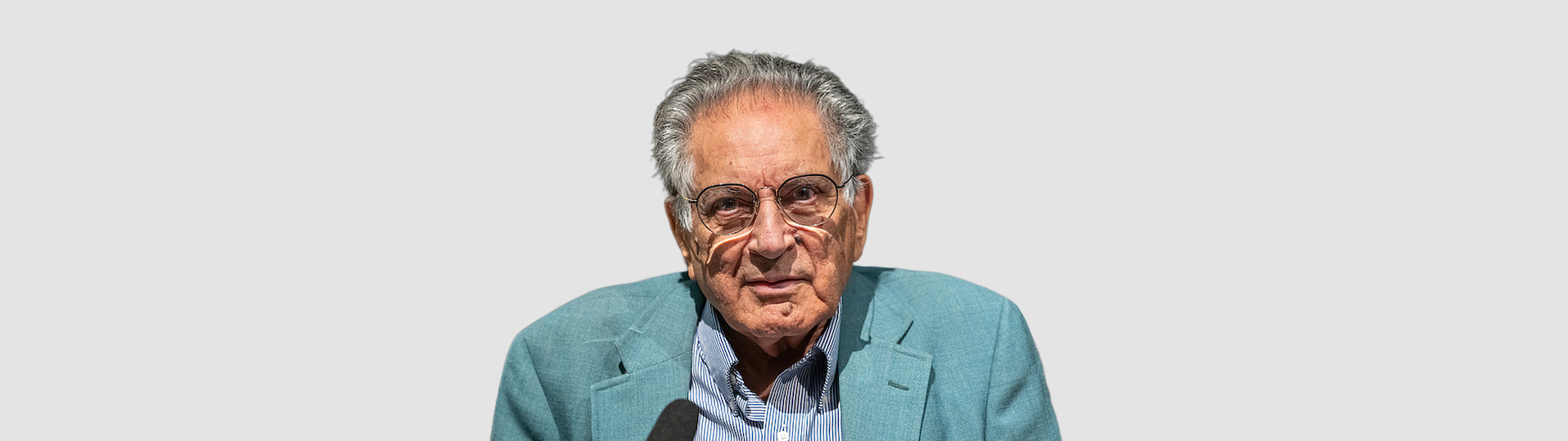 Whatever is mine cannot be me. We say this body is mine — yet this body cannot be me. We say this is my mind — yet the mind cannot possibly be me. Then what is the 'me'? You have never encountered your self. You have never come face to face with your self — there has been no meeting.